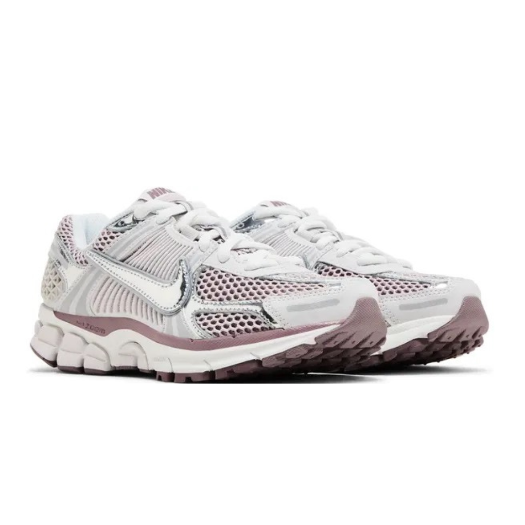 NIKE ZOOM VOMERO 5 - METALLIC SILVER PLATINUM VIOLET (Women's)