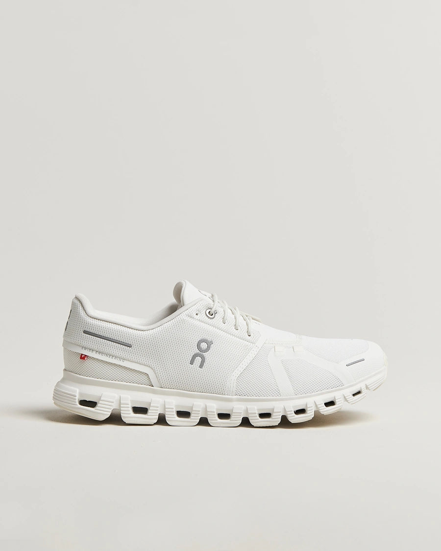 On Running Cloud 6 All White (Women's)