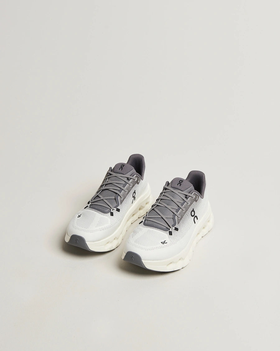 On Running Cloudtilt Rock Ivory