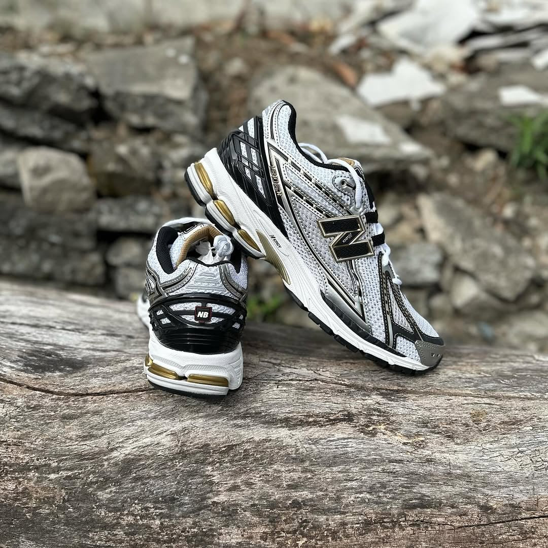 NEW BALANCE 1906R - WHITE METALIC GOLD