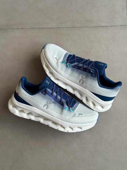 On Running Cloudtilt Ivory Tempest