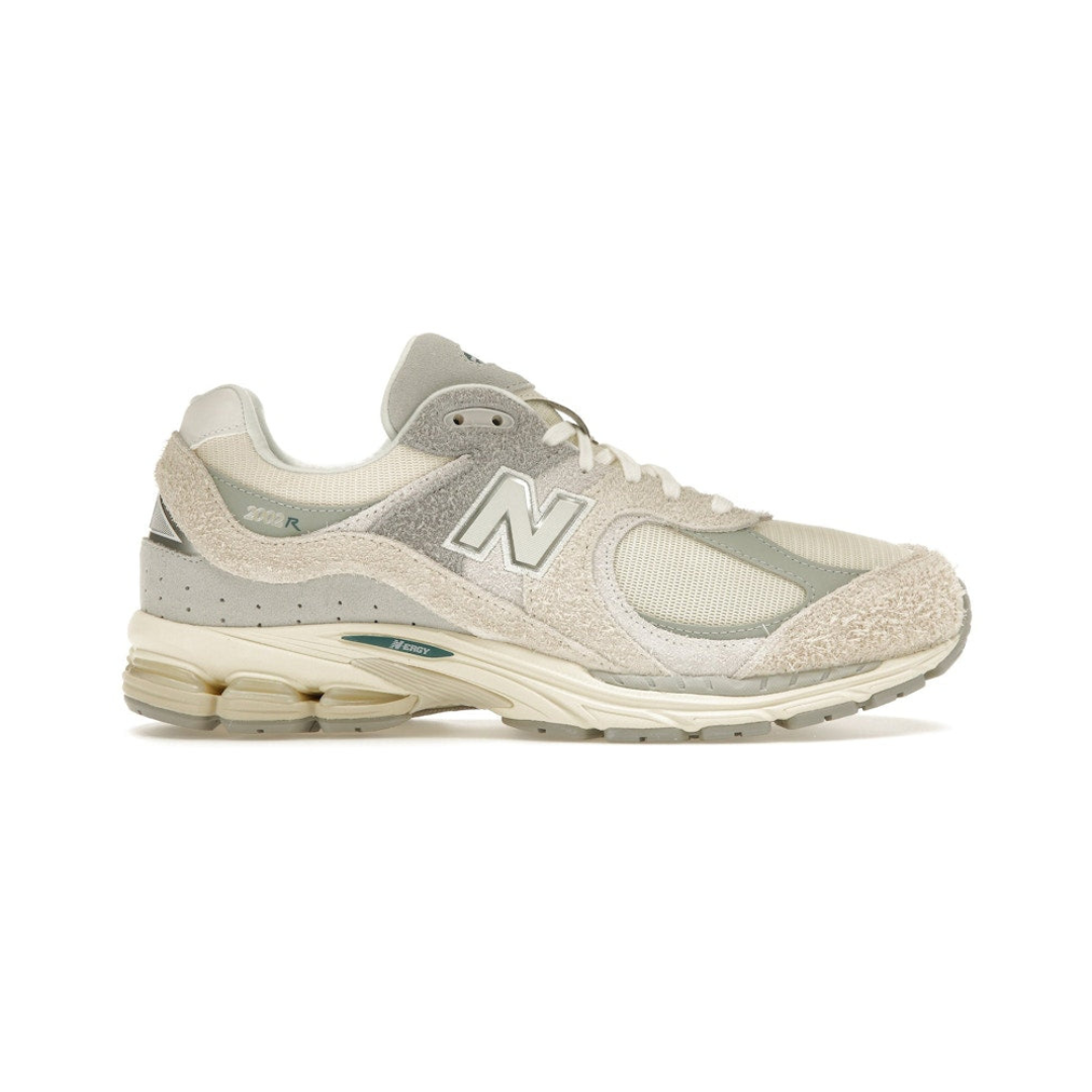New Balance 2002R Linen