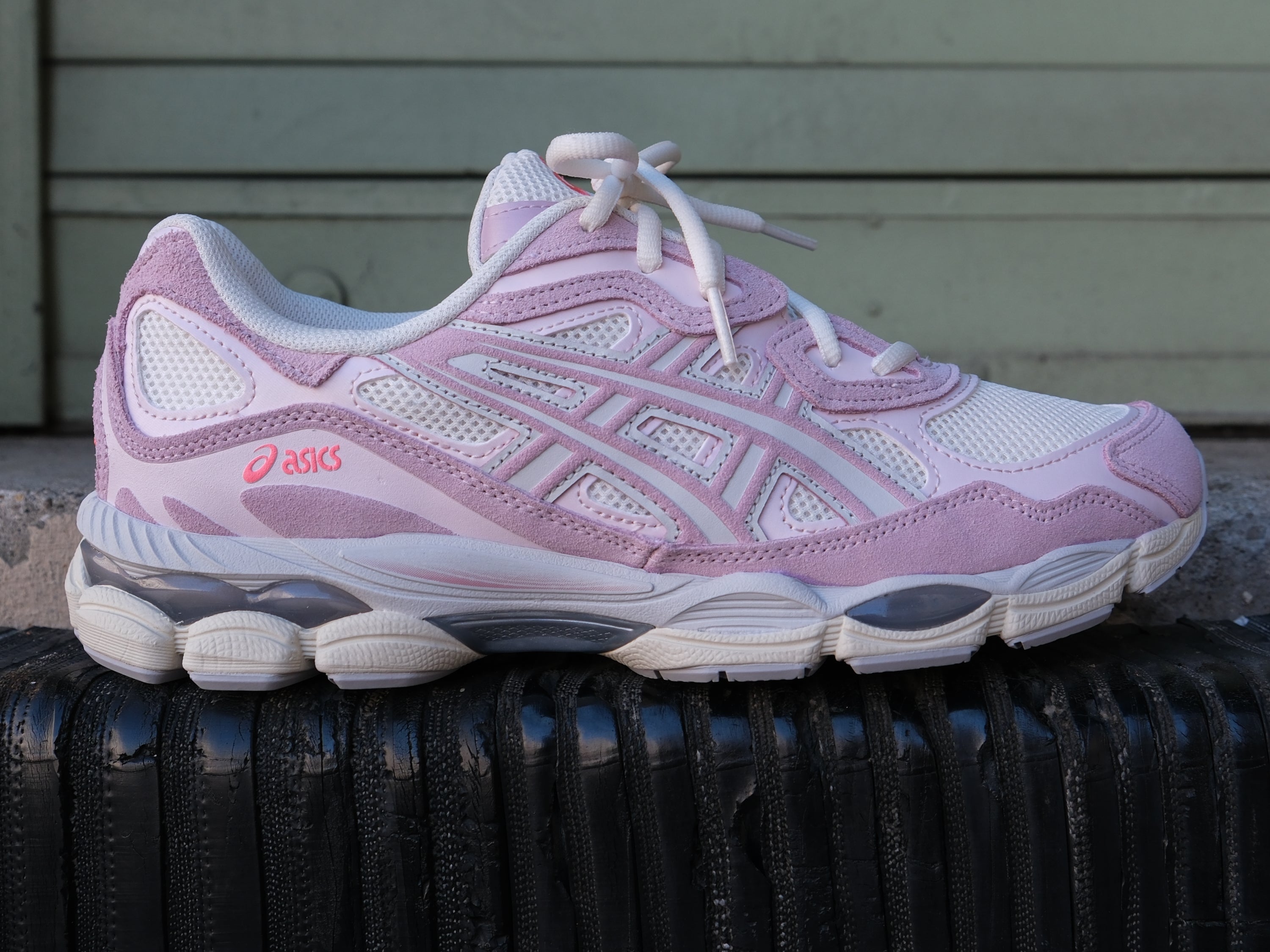 ASICS GEL-NYC - CREAM ROSE WATER