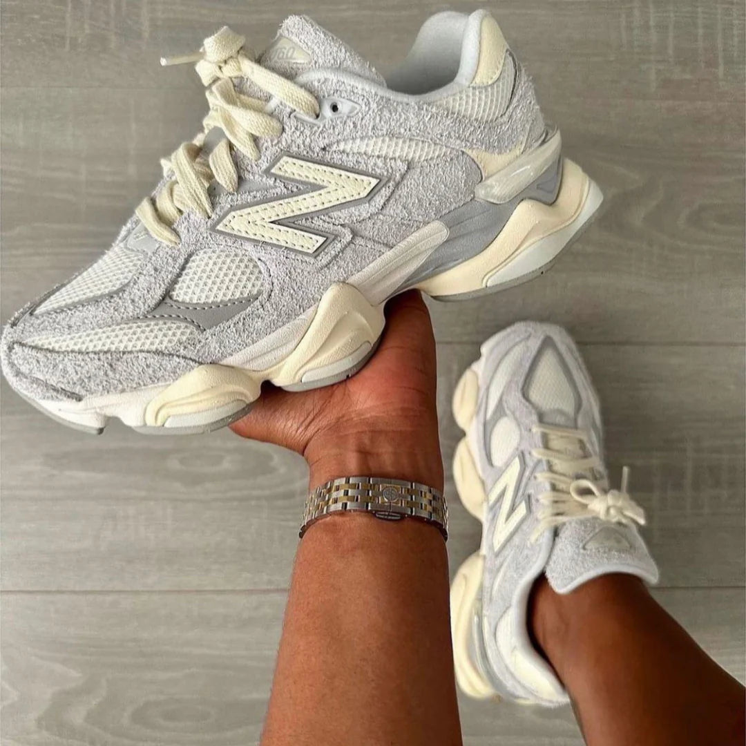 NEW BALANCE 9060 - QUARTZ GREY