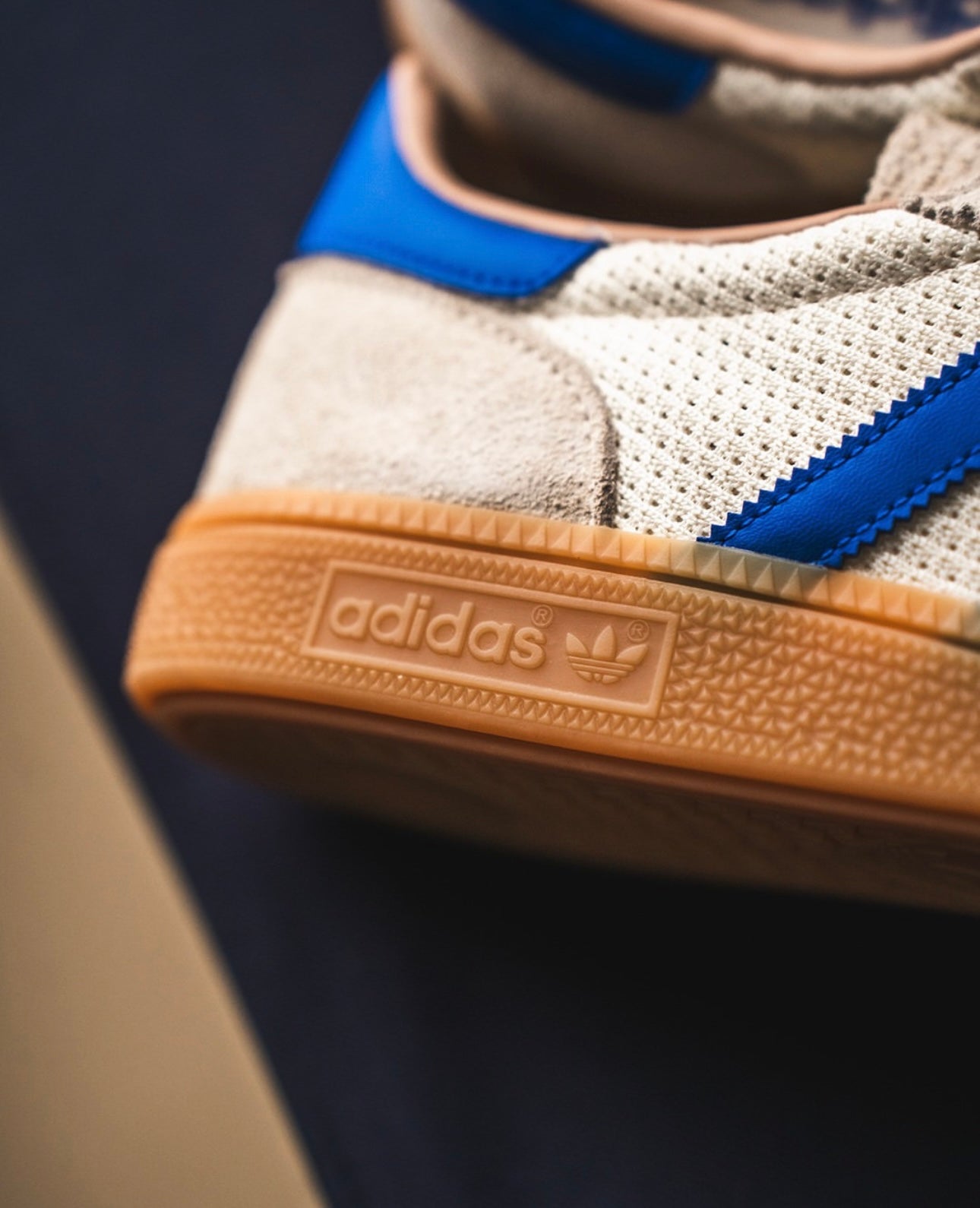 ADIDAS HANDBALL SPEZIAL - CREAM WHITE BUE WARM SANDSTONE