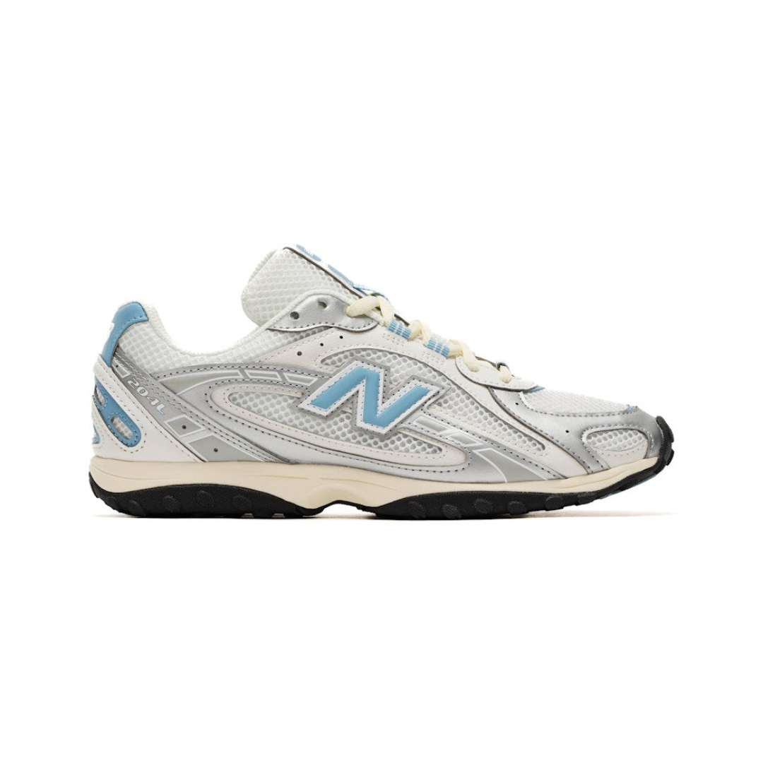 New Balance 204L Silver Metallic Sky