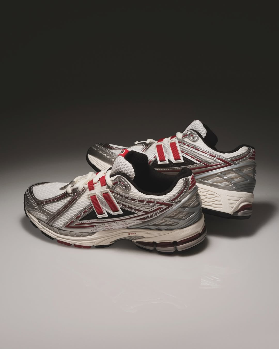 NEW BALANCE 1906R - SILVER CLASSIC CRIMSON