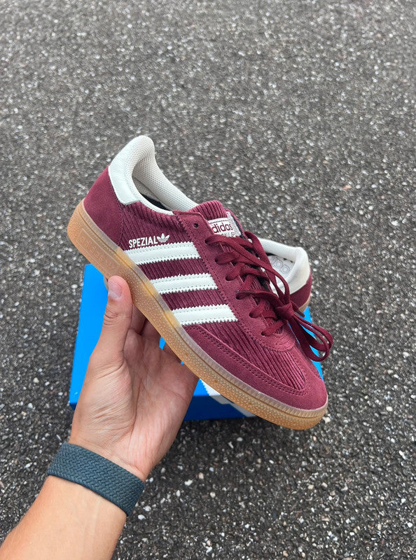 ADIDAS HANDBALL SPEZIAL - SHADOW RED