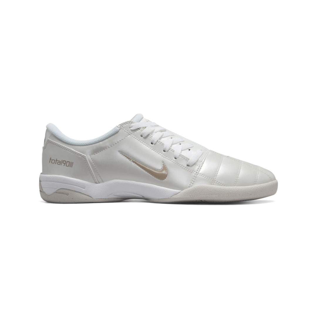 Nike Total 90 3 Photon Dust