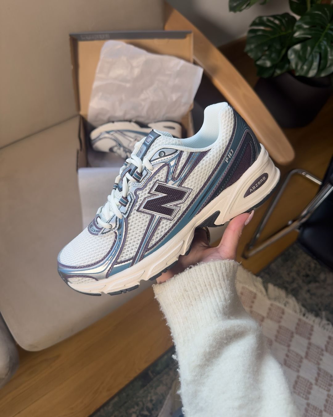 New Balance 740v2 Sea Salt Plum