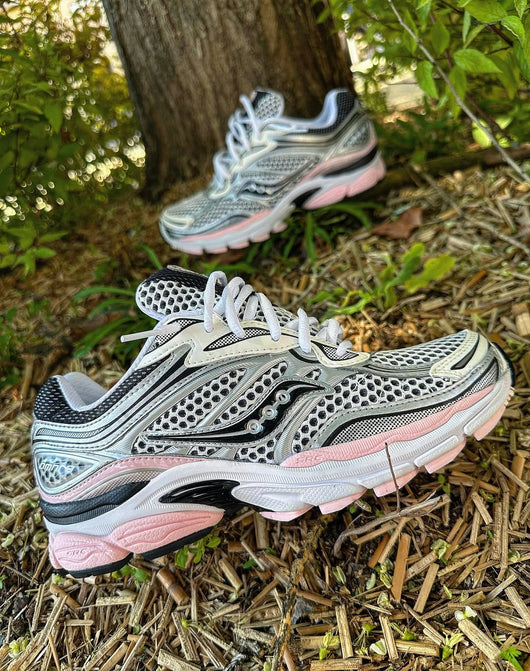 Saucony ProGrid Omni 9 Silver Pink