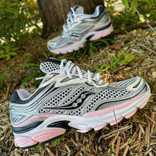 Saucony ProGrid Omni 9 Silver Pink