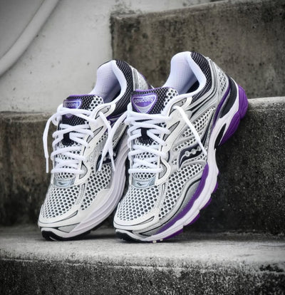 Saucony ProGrid Omni 9 White Black Silver Purple