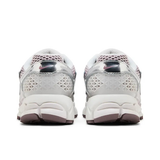 NIKE ZOOM VOMERO 5 - METALLIC SILVER PLATINUM VIOLET (Women's)