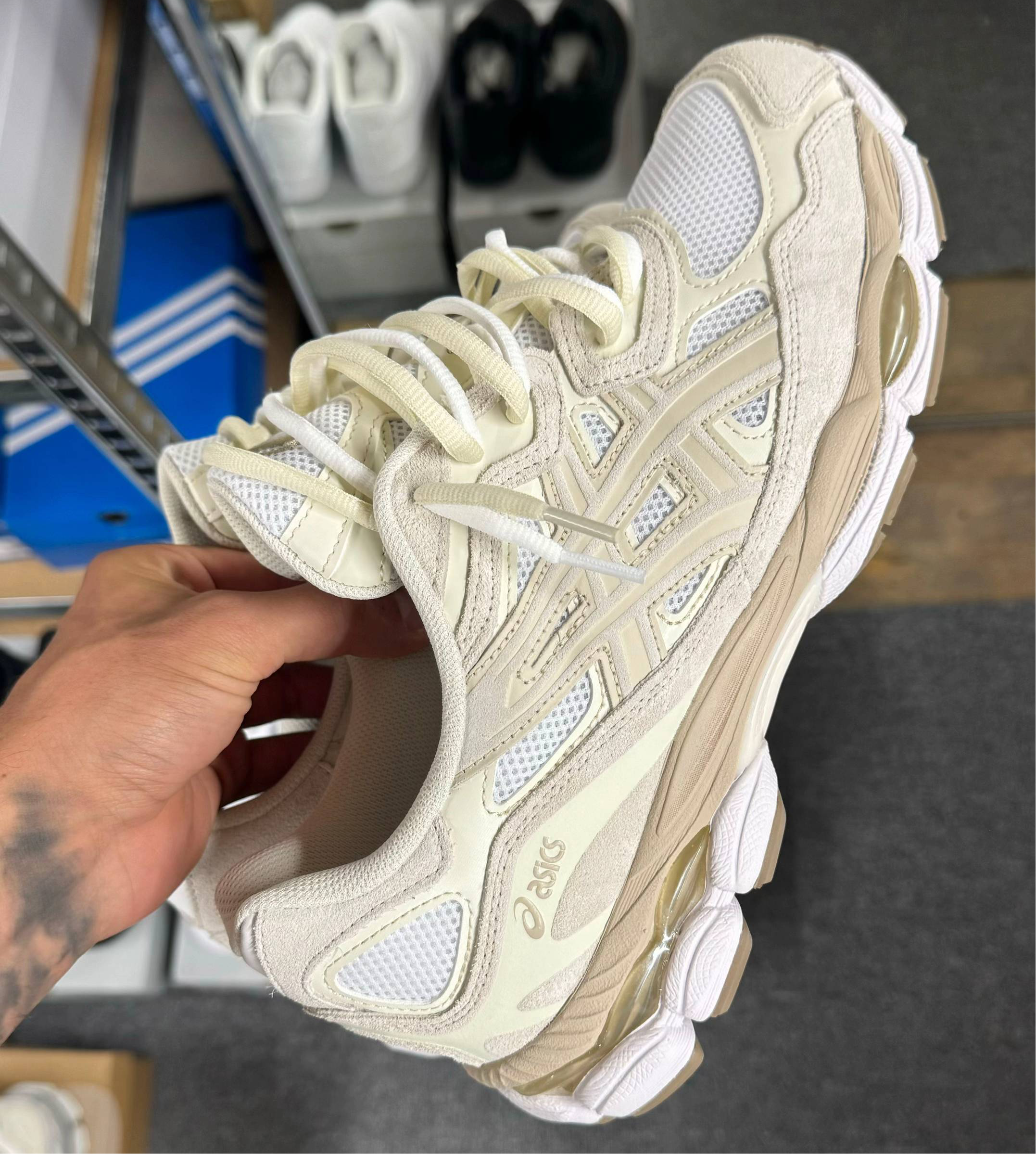 ASICS GEL-NYC - WHITE FEATER GREY