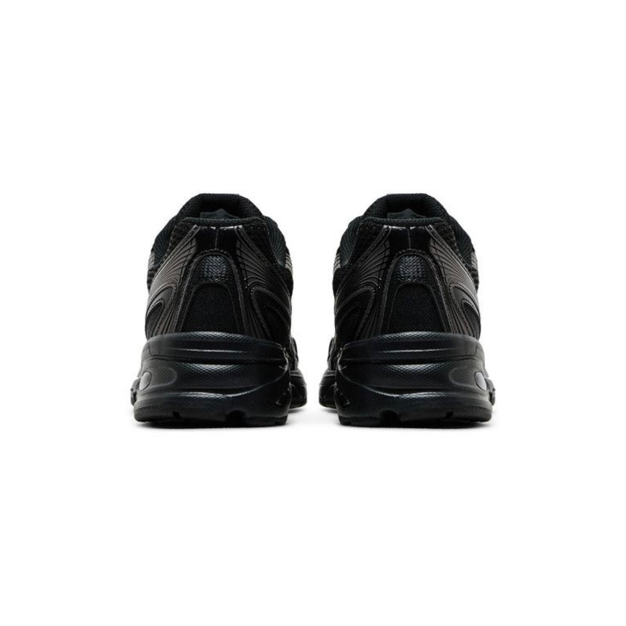 New Balance 740 Triple Black