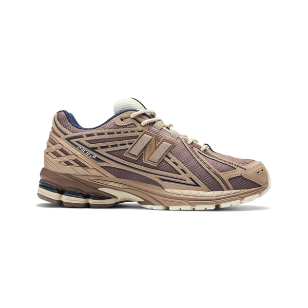 New Balance 1906R Earth Shadow Flat Taupe