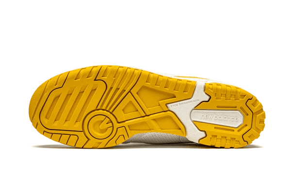 New Balance 550 Sea Salt Varsity Gold