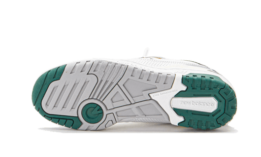 New Balance 550 White Nightwatch Green