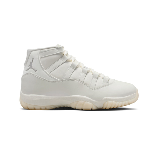 Jordan 11 Retro Legend Blue (2024)