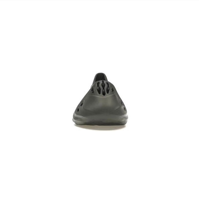 YEEZY FOAM RNR - CARBON