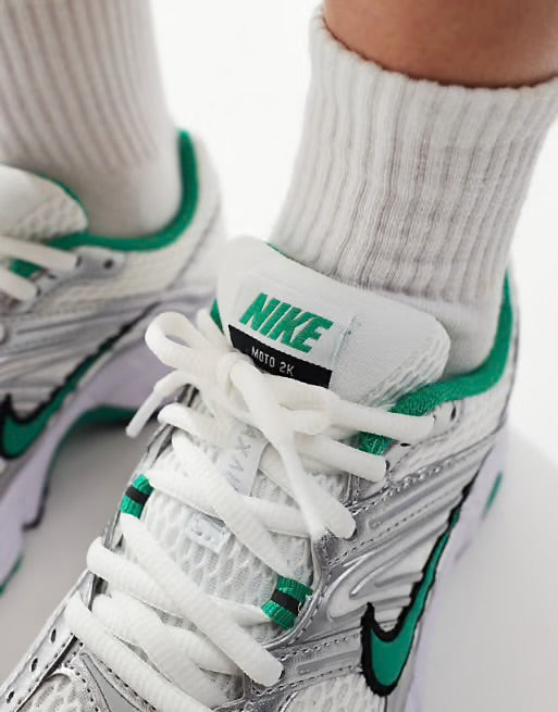 Nike Air Max Moto 2K - White Stadium Green