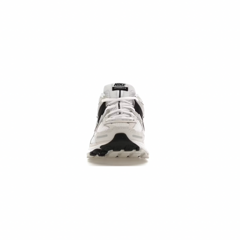 NIKE ZOOM VOMERO 5 - WHITE BLACK