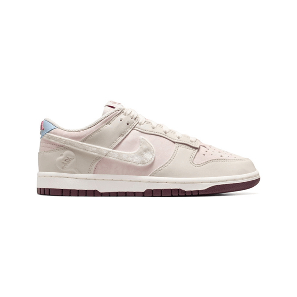 Nike Dunk Low Valentine's Day (2026) (Women's)