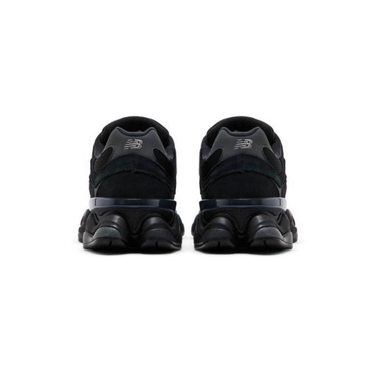 New Balance 9060 Triple Black