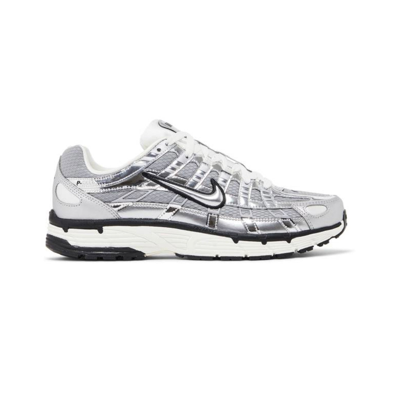 NIKE P-6000 - METALLIC SILVER