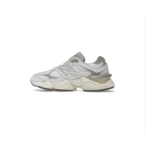 NEW BALANCE 9060 - SEA SALT WHITE