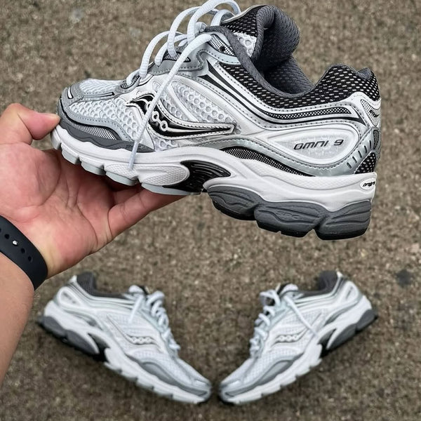 Saucony ProGrid Omni 9 Microchip