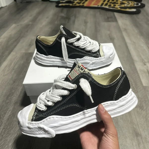 Maison Mihara Yasuhiro Hank OG Sole Canvas Low Black