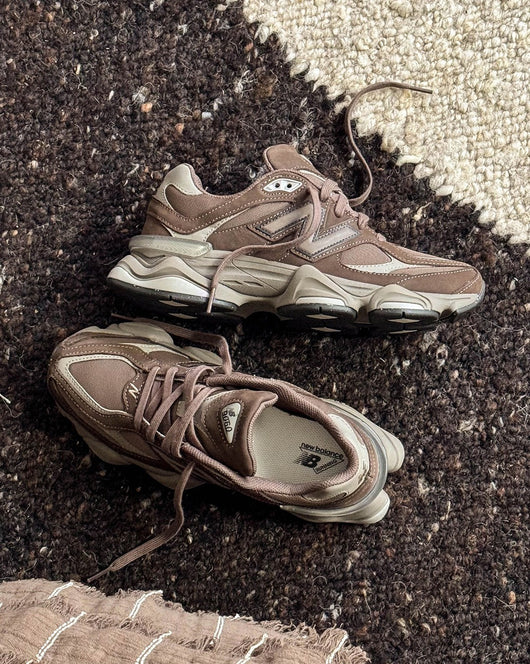 New Balance 9060 Mono Cortado