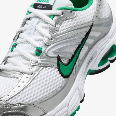 Nike Air Max Moto 2K - White Stadium Green