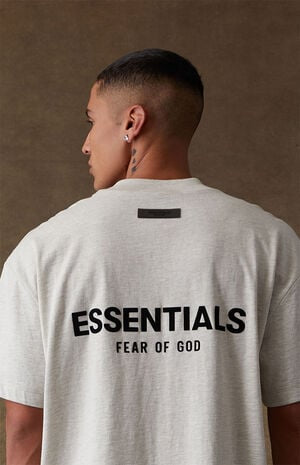 FEAR OF GOD ESSENTIALS FULL SUMMER SET - LIGHT OATMEAL