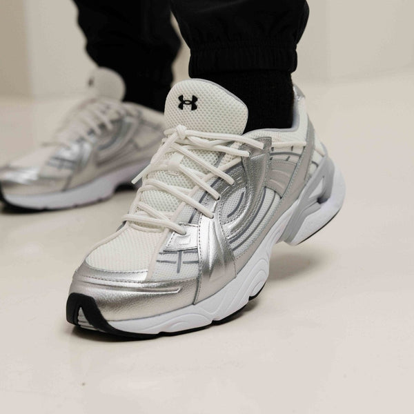 Under Armour UA Sola White Metallic Silver