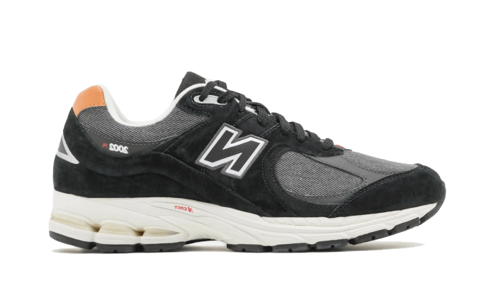 New Balance 2002R Black Sepia