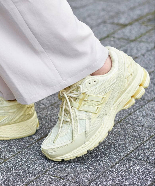 New Balance 1906U Butter Yellow