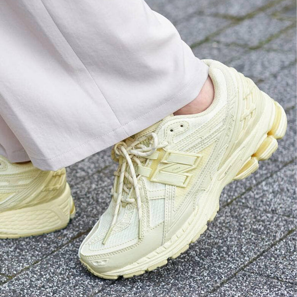 New Balance 1906U Butter Yellow