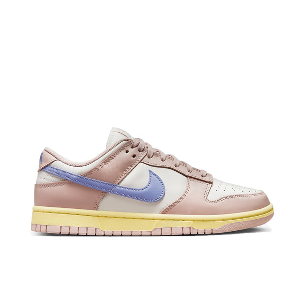 Nike Dunk Low Pink Oxford (W)