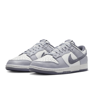 Nike Dunk Low SE Light Carbon