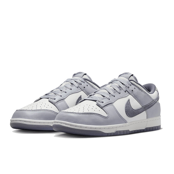 Nike Dunk Low SE Light Carbon