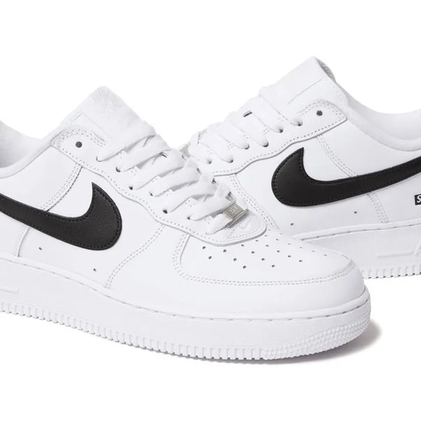 Nike Air Force 1 Low Supreme White Black