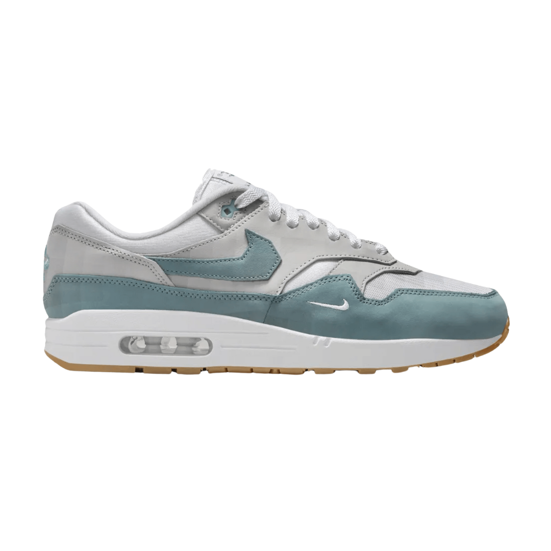 Nike Air Max 1 .SWOOSH Low Poly Adventure
