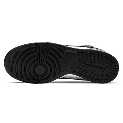 Nike SB Dunk Low Supreme Stars Black