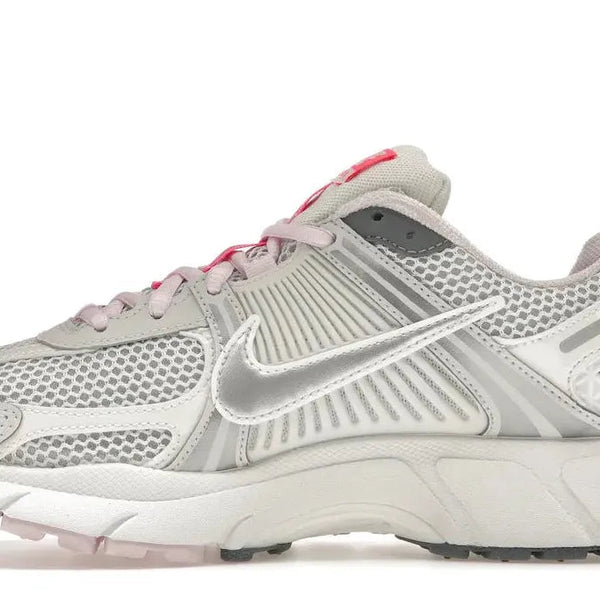 Nike Zoom Vomero 5 520 Pack White Pink