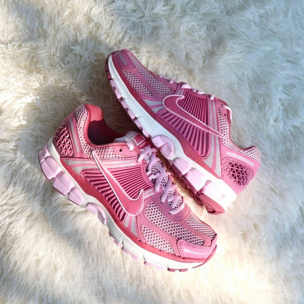 Nike Zoom Vomero 5 Elemental Pink