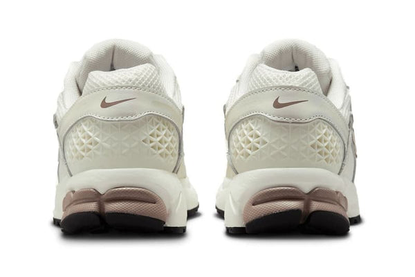 Nike Zoom Vomero 5 Sail Mink Brown Black