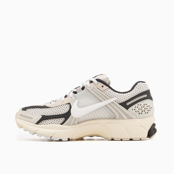 Nike Zoom Vomero 5 Supersonic Light Bone Black